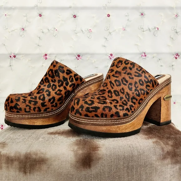 Vintage Riverstone Cheetah Platform Mules - Picture 1 of 13